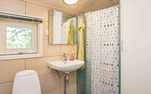 8 Person Holiday Home in Martofte