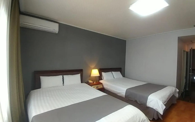 Pearl Hotel Jeju