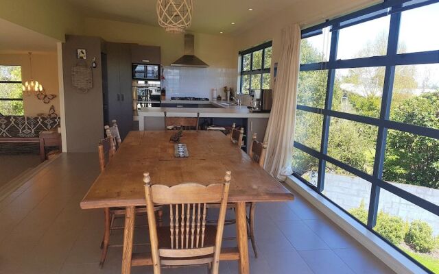 Taupo Holiday House