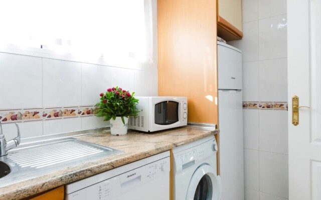 Preciosa casa con piscina comunitaria en Benalmádena