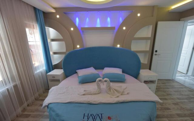 Hayat Rose Hotel