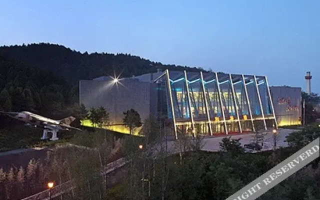 Yunhu Holiday Resort