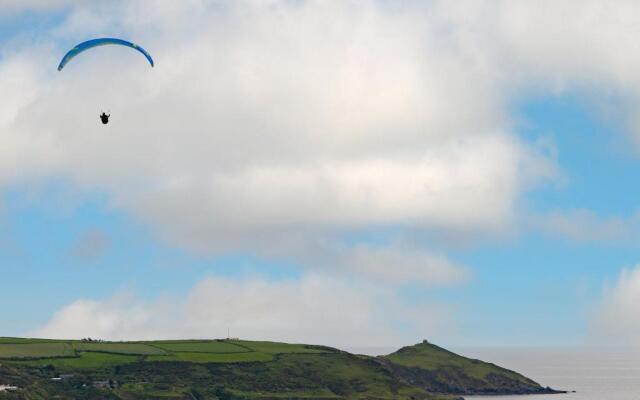 Whitsand Bay Lodge