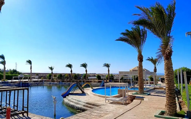 New DaVinci Beach & Diving Resort
