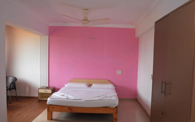 OYO 35596 Hotel Amar