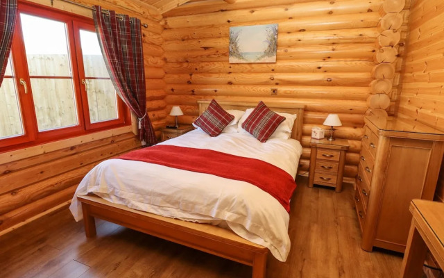 Rowan Lodge