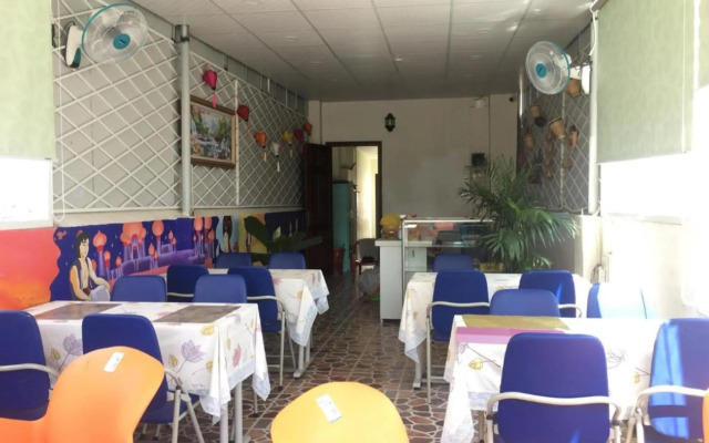 Aladin Hotel