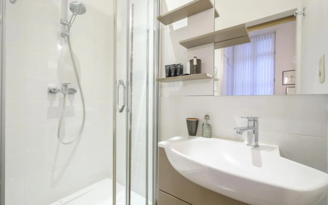 Magnificent 2 bedroom duplex + terrace Ixelles