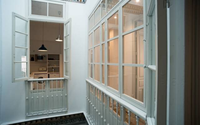 Eva Recommends Gerona I