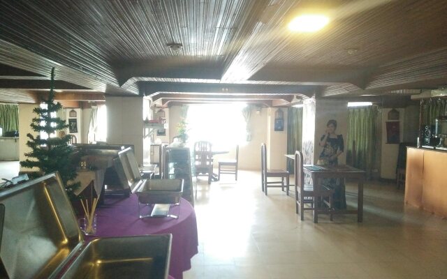 Nagani Hotel