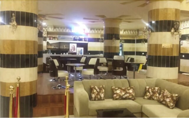 Wajan Hotel
