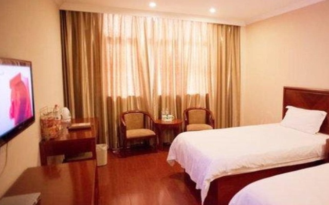 GreenTree Inn Heze Mudan Road Bus Terminal Station Express Hotel – Guest Rooms – Heze