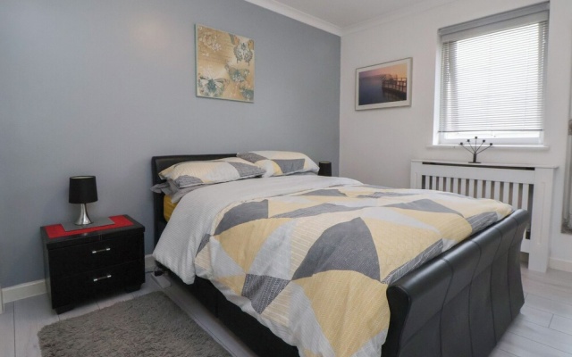 Flat 12
