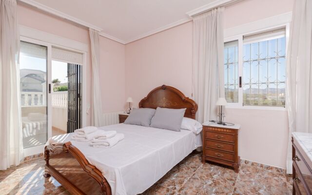 Fidalsa Villa Grand White House