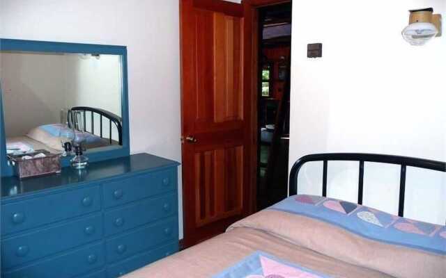 Cedarwood Lodge