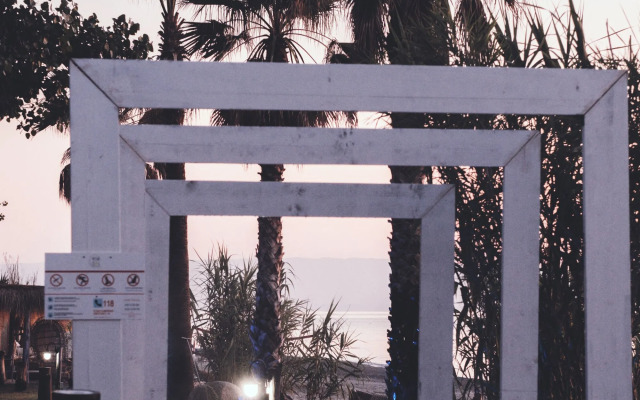 Riva del Sol Beach Resort