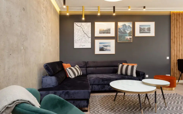 Warsaw Apartment Szajnowicza by Renters