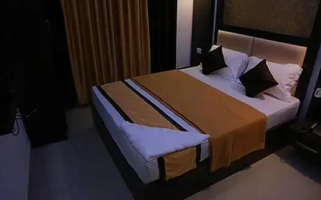 Hala Residency by OYO Rooms