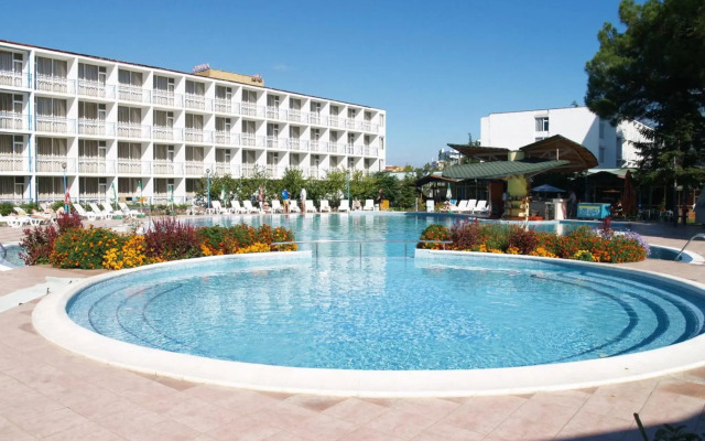 Balaton Hotel