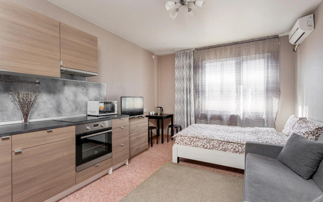 Deivi on Lavochkina street 23