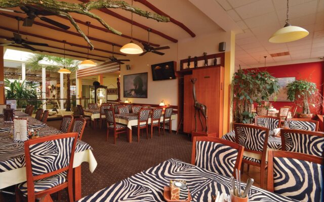 Hotel Safari