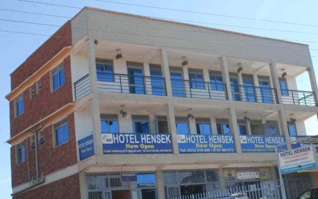 Hotel Hensek