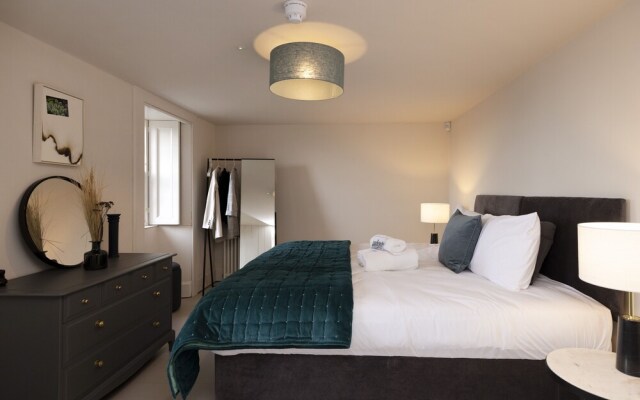 JOIVY Observatory Apartment