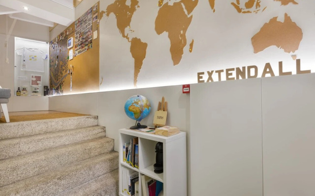 Room in Apartment - Stay in Historic Area of Porto