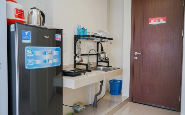 Nice And Cozy Studio At Parkland Avenue Apartment