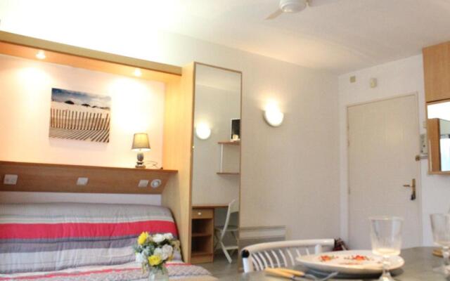 Appartement La Rochelle, 1 pièce, 2 personnes - FR-1-246-54