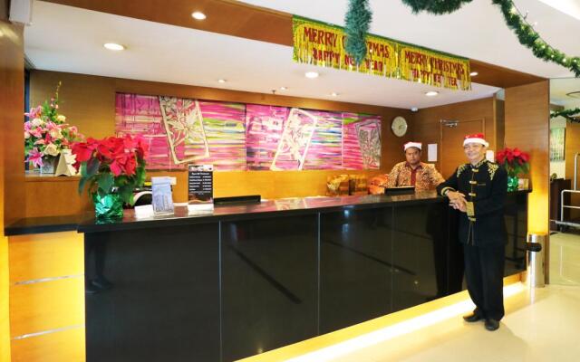 Hotel Melawai 2