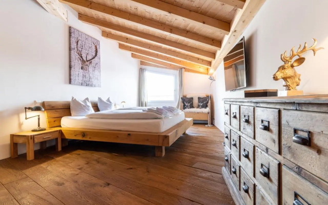 Edelweiss Promenada Penthouse