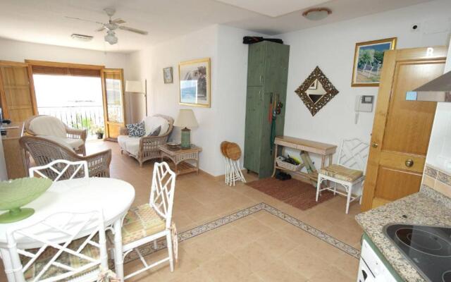 AR3B, Arsenal Barry, en primera línea