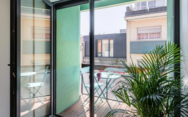 Guestready - Grit & Glam