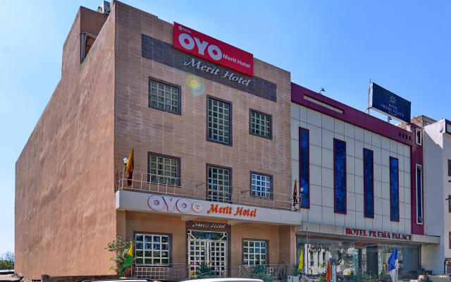 OYO 5539 Merit Hotel