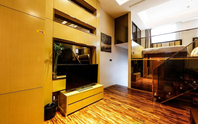 Waifden Apartment Poly D Branch