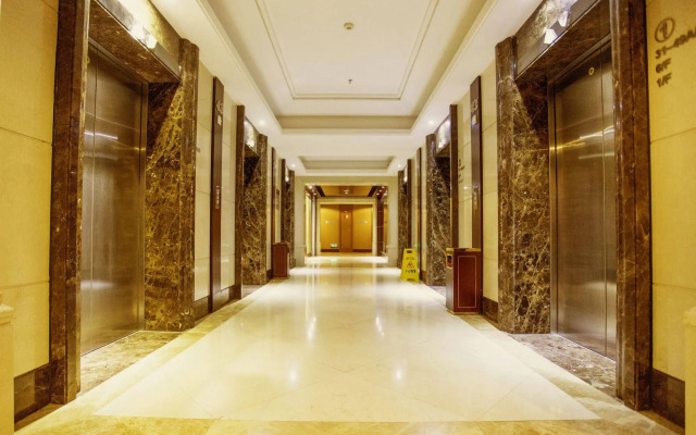 Xingyi International Service Apartment