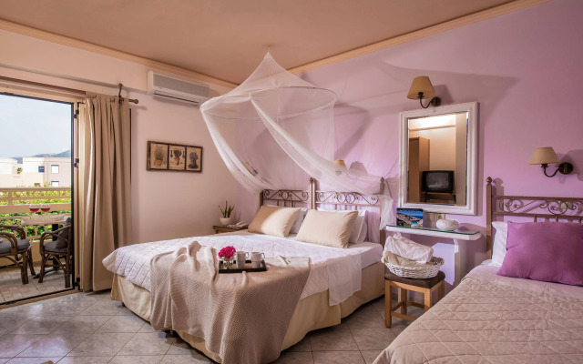 Socrates Hotel Apartments