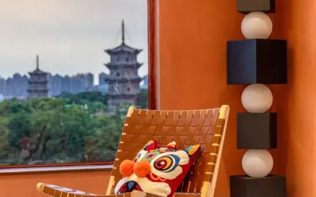 Quanzhou Juruo West Street Homestay (Comprehensive Creative Space Branch)