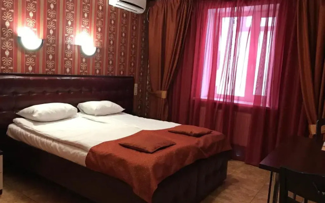 Otel' "Felisa"