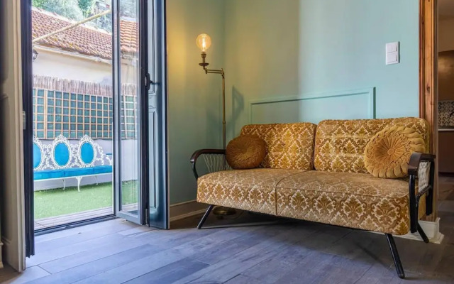 Beautiful Classic Designed 3-bed Villa in Lisboa