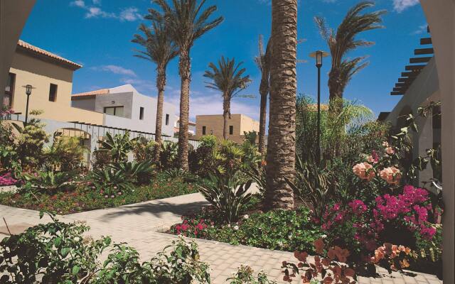 Broncemar Beach Suites Hotel
