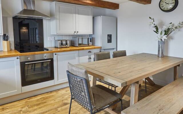 Host Stay Caedmon House