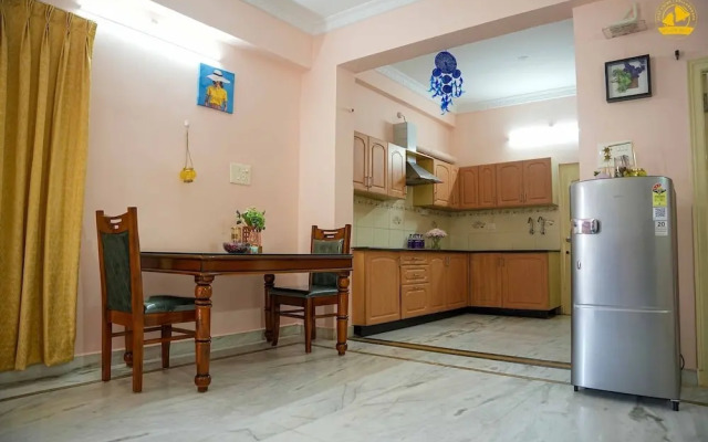 Yellow Bells Residency (Serviced Apartments)
