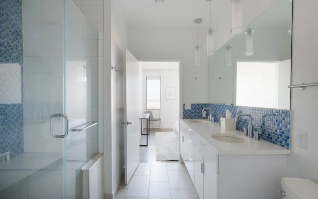 Sky On Main by Zencity