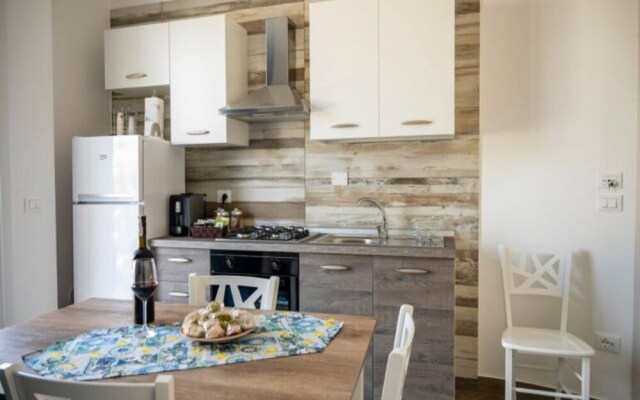 Corallo Apartment On Sea Shore