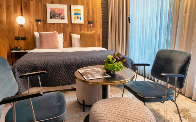 Fabric Hotel - an Atlas Boutique Hotel