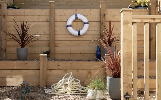 Ty Hapus - Close to Beach and Town