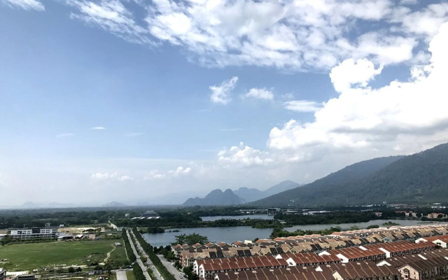 Westlake Villas