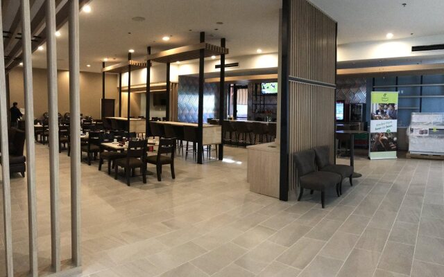 Holiday Inn & Suites McKinney - N Allen by IHG